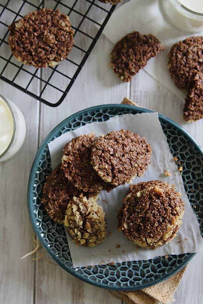 Chocolate Cashew Cookies