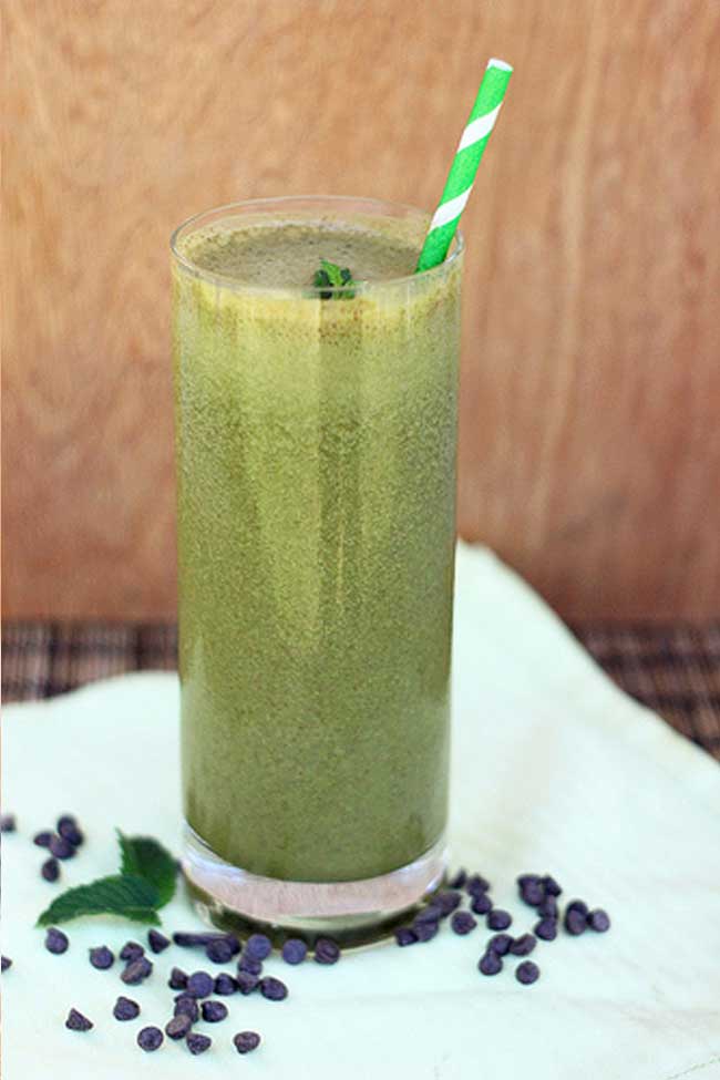 Mint Chocolate Chip Smoothie