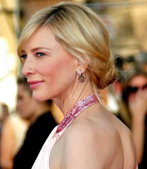 Cate Blanchett's low knot
