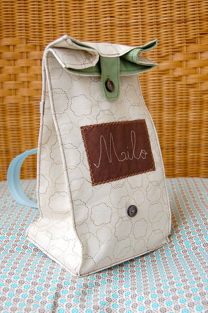 Zipper Strap Lunch Bag