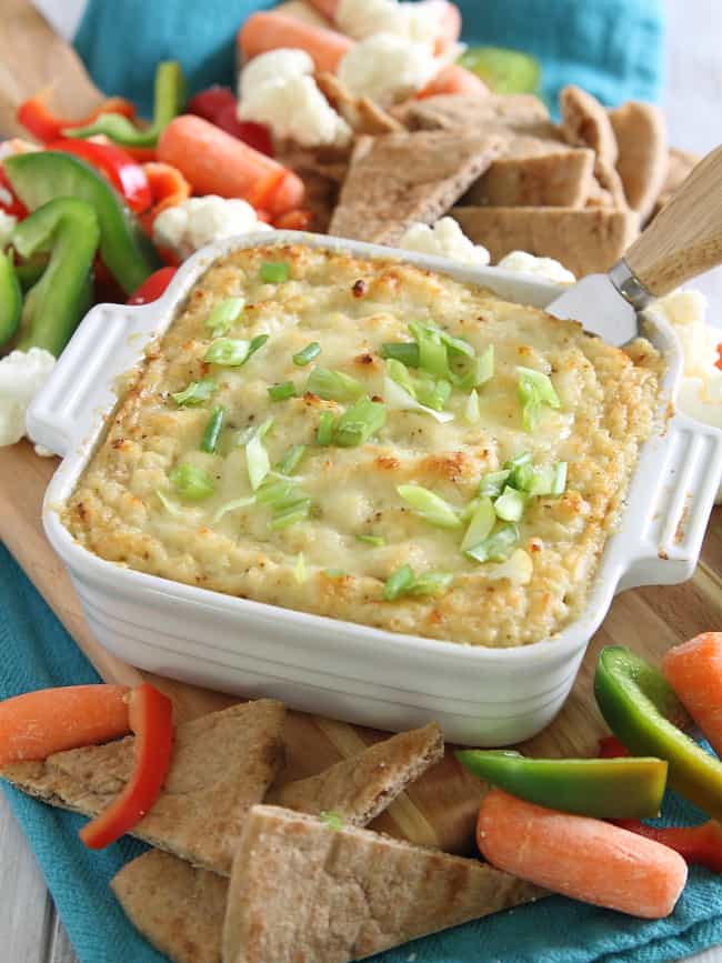 Roasted Garlic Cauliflower Cheddar Dip