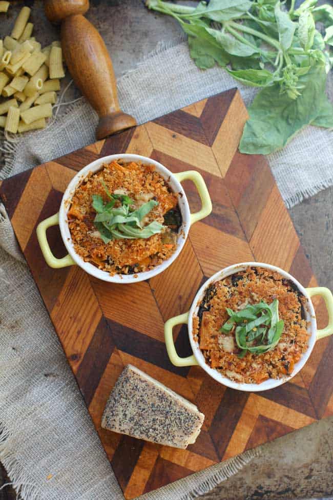 Gluten-Free Baked Mac & Cheese Bake with Kale