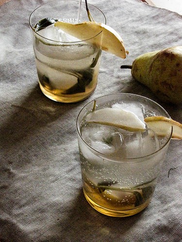 Pear + Sage Sparklers