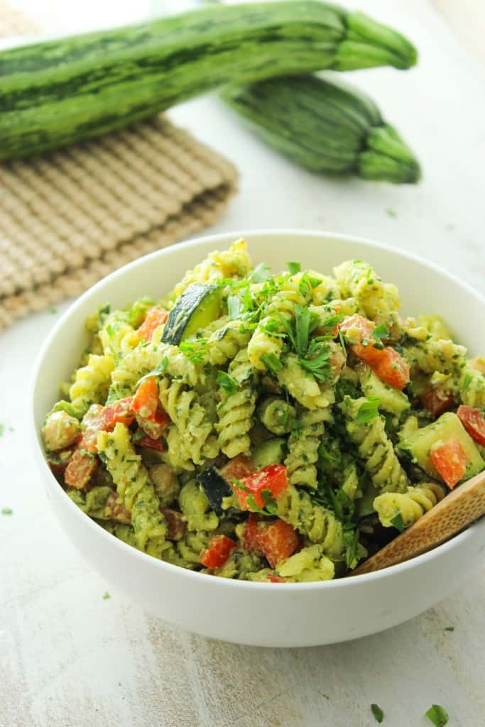 20 minute pesto pasta salad by The Fitchen