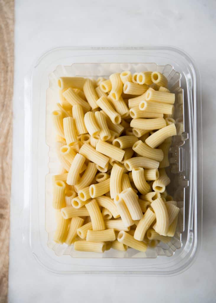 The Ultimate Guide to Gluten-Free Pasta | Hello Glow
