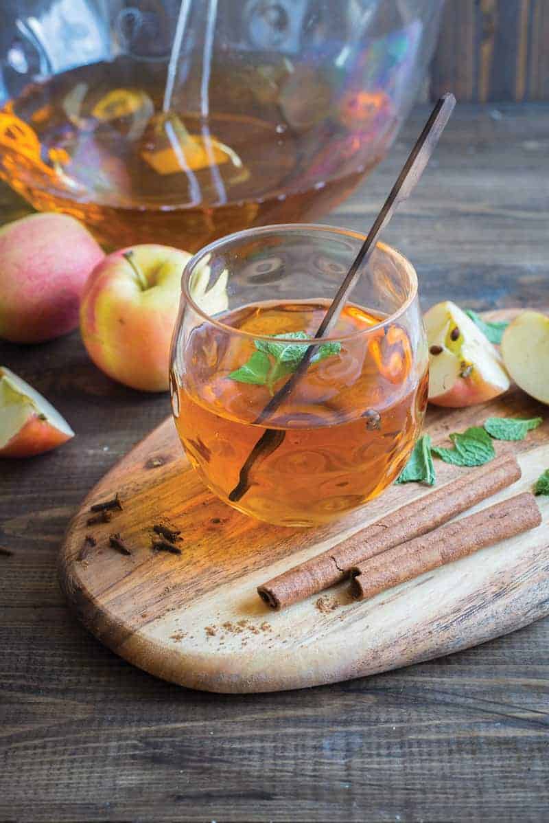 energizing autumn cinnamon-apple shrub