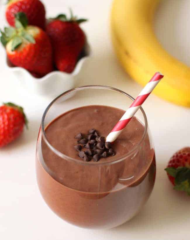 chocolate-covered strawberry smoothie and banana pancakes