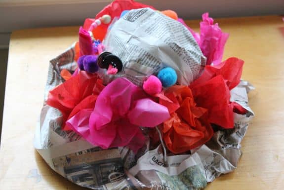 DIY Newspaper Derby Hat | HelloGlow.co