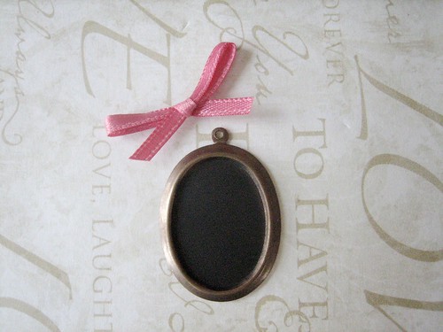 DIY Chalkboard Necklace