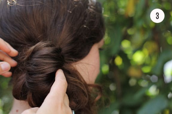 diy side pony hairstyle