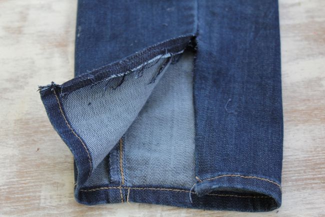 DIY Zipper Jeans (No Sewing Required) - Hello Glow