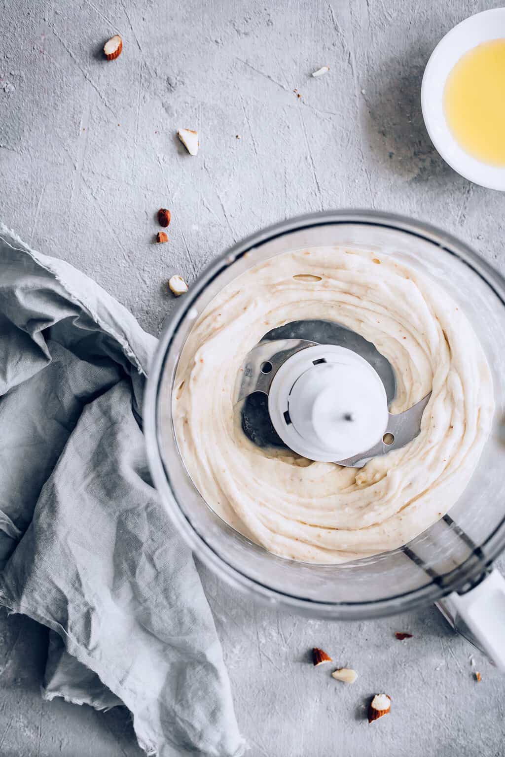 Making frozen banana ice cream