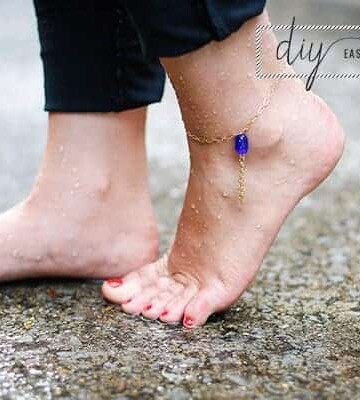 Easy Bead DIY Ankle Bracelet | HelloGlow.co