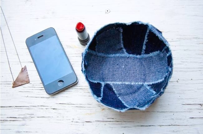 DIY Bowl with Recyled Jeans | HelloGlow.co