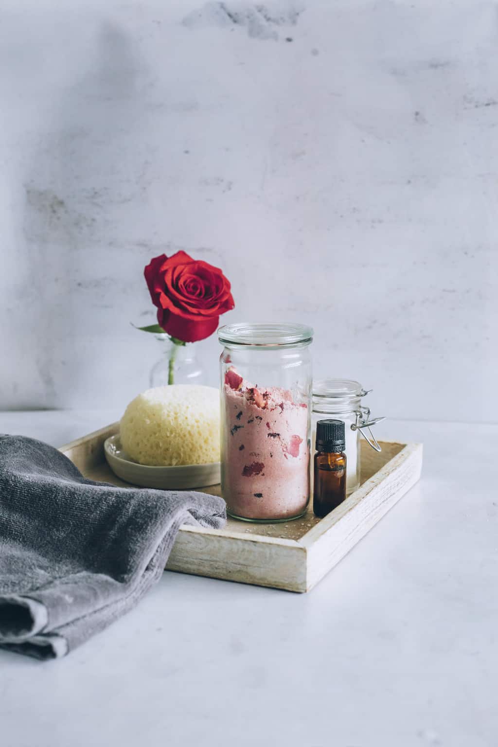 DIY Rose Milk Bath