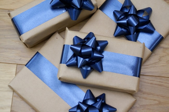 5 Homemade Bows for Gifts You Can Whip Up in No Time