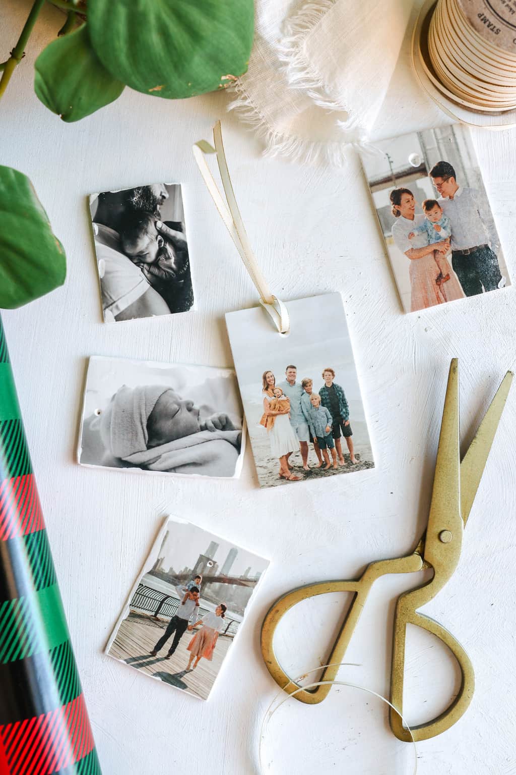 DIY photo transfer gift tags - Hello Glow