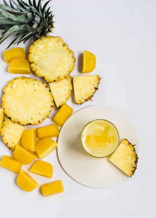 Bloat Busting Pineapple ice cubes | Hello Glow