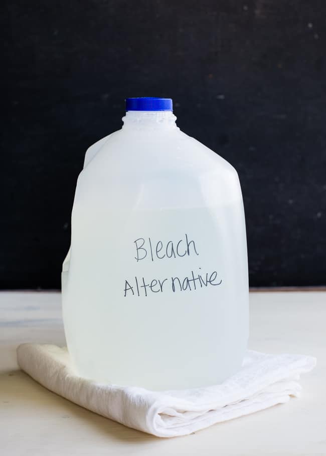 DIY Natural Bleach | HelloGlow.co