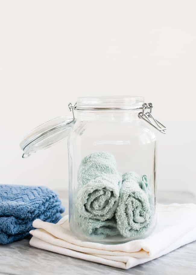 DIY natural disinfectant wipes | HelloGlow.co