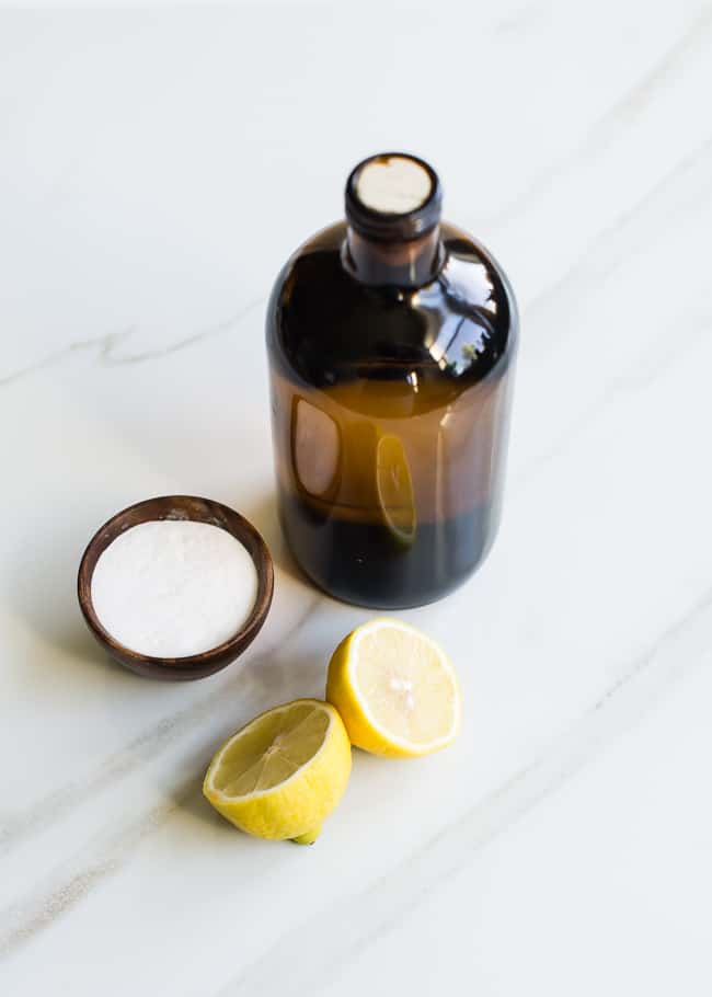 Using vinegar, lemon and baking soda to treat keratosis pilaris
