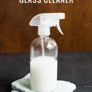DIY Natural Glass Cleaner | Hello Glow