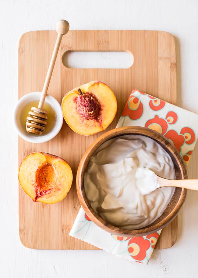 Peach Honey Frozen Yogurt Bites | HelloGlow.co