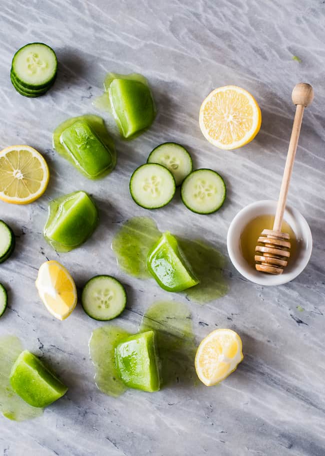 Reduce a double chin with cucumber ice cubes