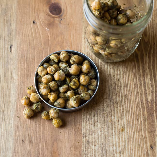 Roasted Chickpeas | Healthy Mason Jar Snacks | HelloGlow.co