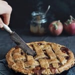 Gluten-Free Apple PIe recipe | HelloGlow.co
