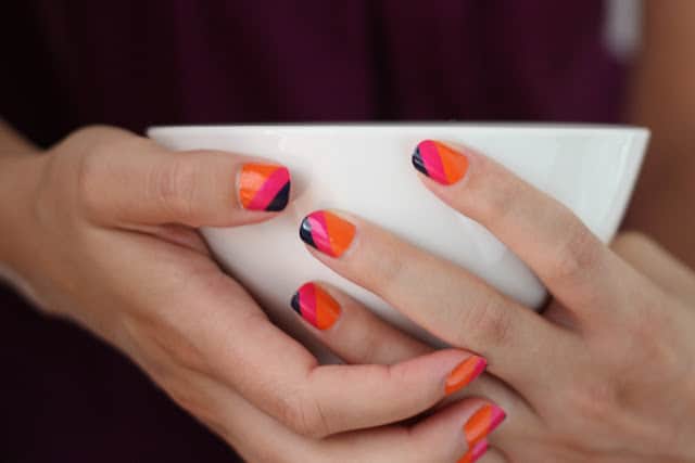 13 Easy Nail Designs You Can Do With Scotch Tape - Hello Glow