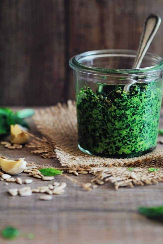 Detox Pesto | HelloGlow.co