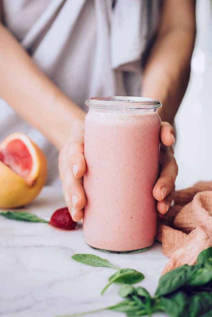 Beauty Smoothie Recipe Loaded with Vitamin C