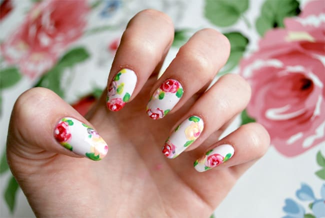 Bring on May Flowers with 13 DIY Flower Nail Tutorials | Hello Glow