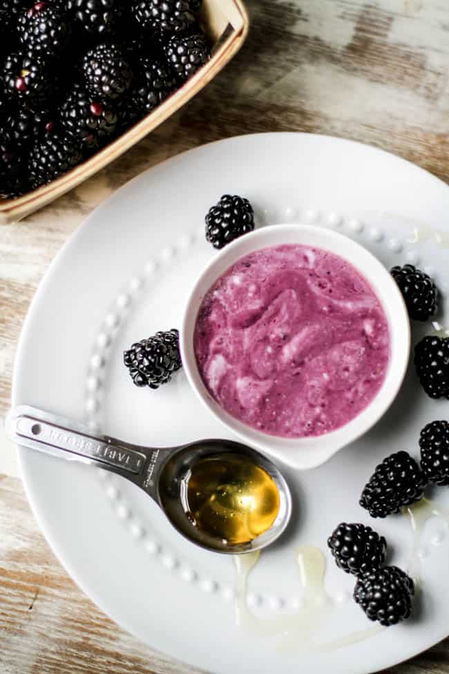 4 Blackberry Recipes for Skin, Face + Hair - Hello Glow