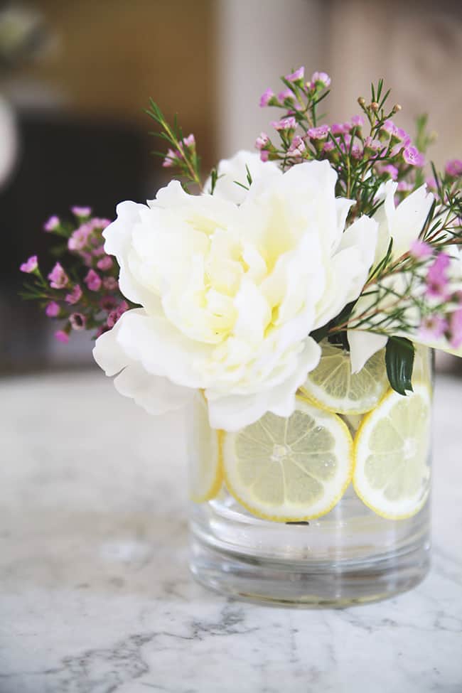 How To: Make a Citrus Flower Arrangement