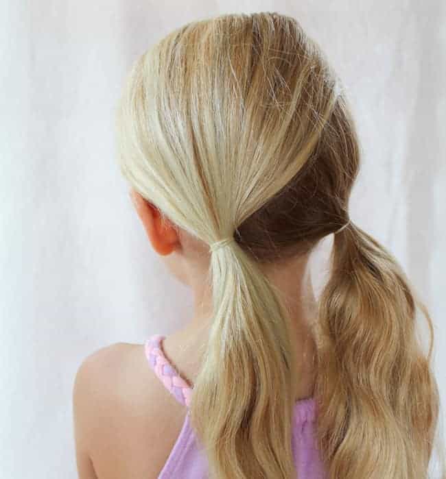 3 Pretty Easy Back To School Hairstyles That Mom Might