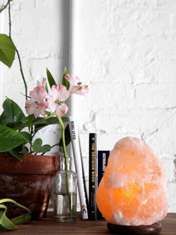 7 Things To Know About Buying a Salt Lamp