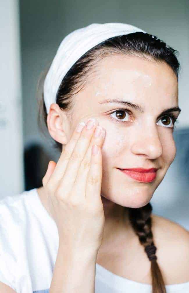 7 Derm Approved Tips for Unclogging Pores At Home Hello Glow