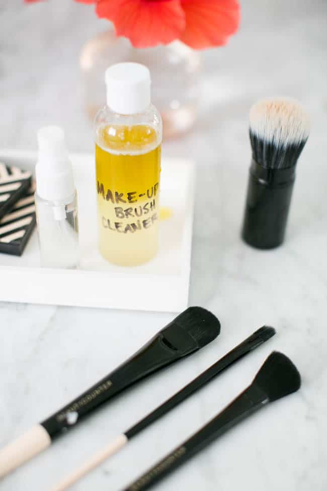 How To Clean Makeup Brushes + DIY Makeup Brush Cleaner