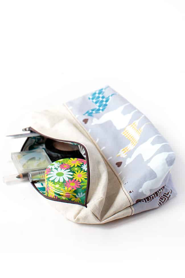 DIY zipper pouch