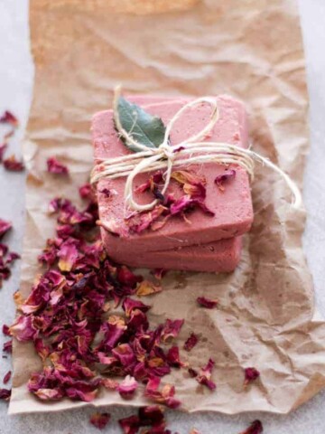 Rosewater & pink clay soap | How to use rosewater | Hello Glow