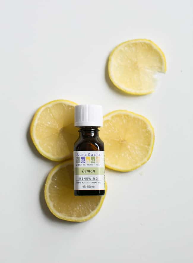 Lemon Essential Oil | 5 Best Essential Oils for Everyday Use