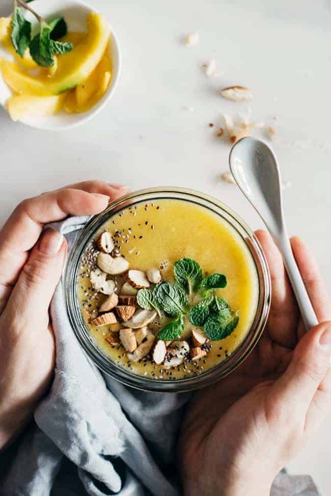 Mango Mint Smoothie Bowl | Detox Meal Plan