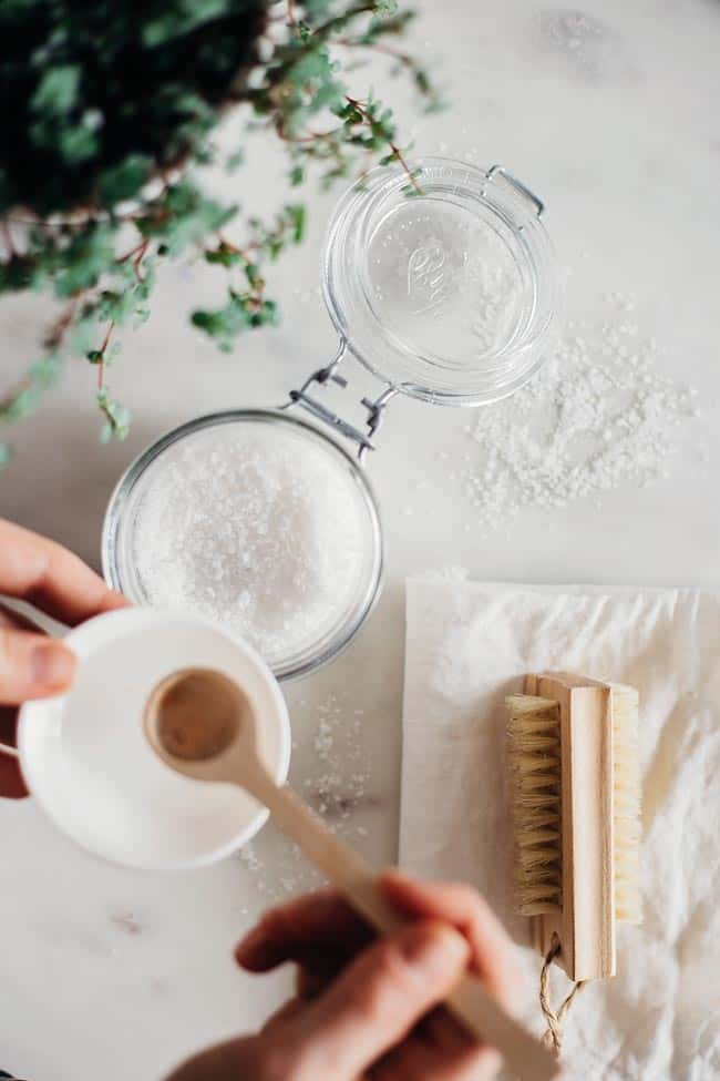 Softening Detox Bath | 9 Beauty Uses for Coconut Oil