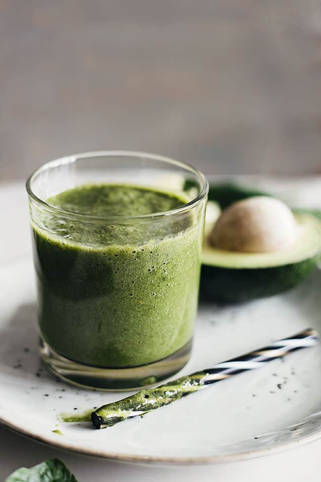 3 Spinach Smoothie Recipes for Afternoon Energy