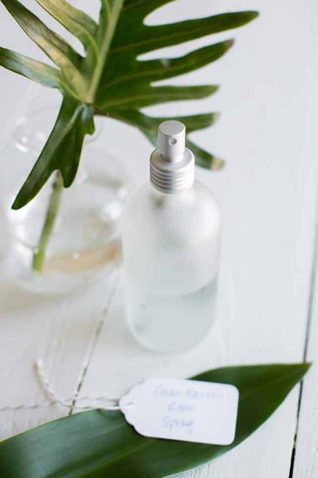 How to Make Essential Oil Room Sprays Inspired by Spring