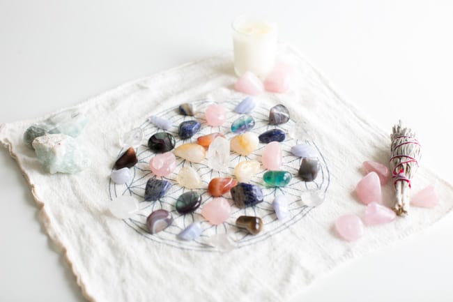 How to make a crystal grid for Health + Wellness 