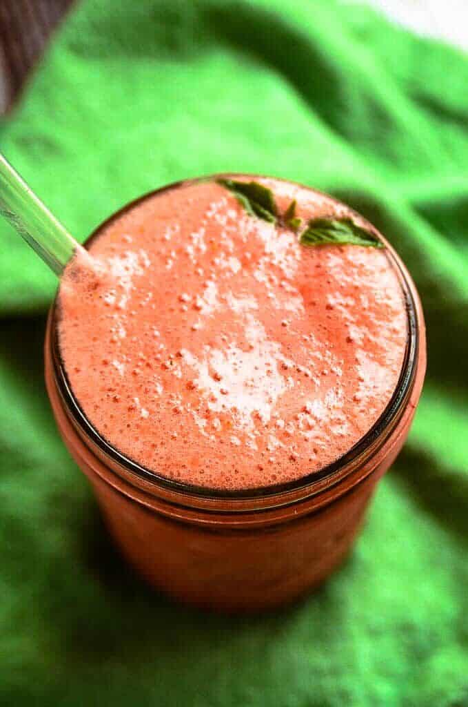 Strawberry Lemonade Aloe Vera Smoothie from Blissful Basil