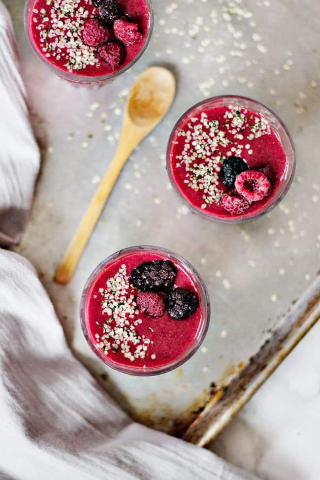 Green tea smoothie with berries